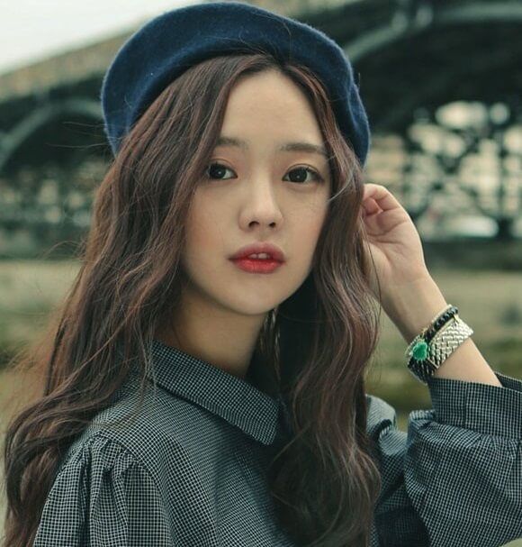 kiểu tóc cho mặt gầy má hóp