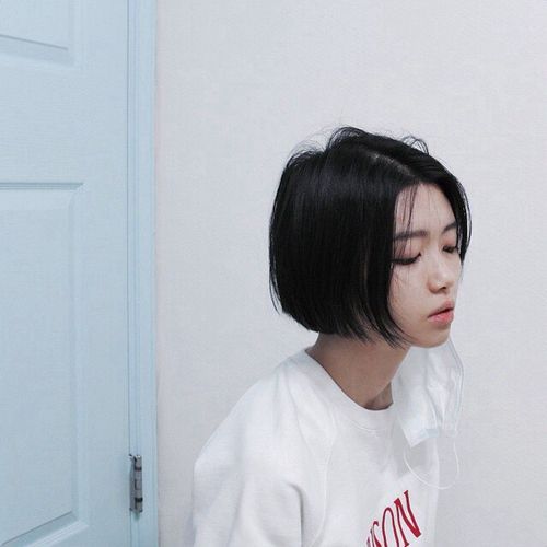 kiểu tóc bob thẳng