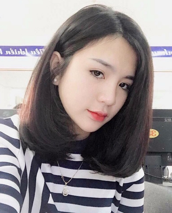 kiểu tóc nữ ngắn uốn chữ C không mái