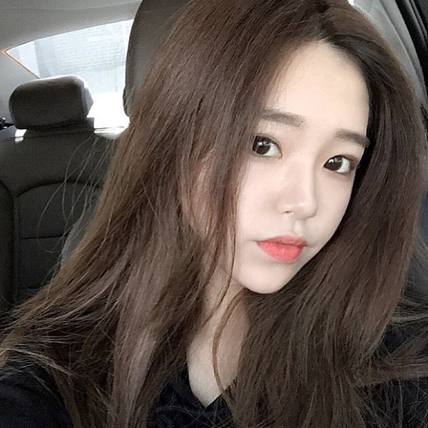 màu tóc đẹp nâu trầm