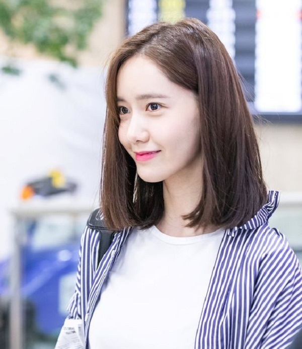 kiểu tóc phù hợp với lứa tuổi học sinh ngắn duỗi thẳng