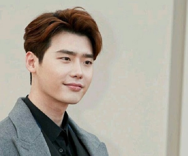 những màu tóc đẹp cho nam nâu vàng