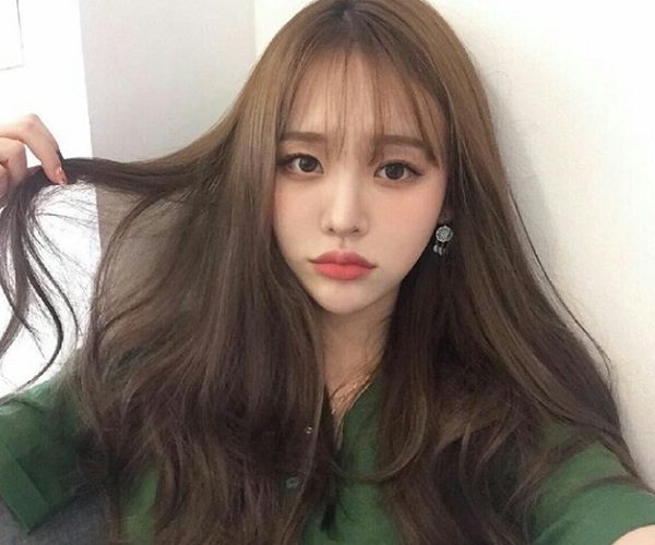 Nhuộm tóc đẹp màu nâu tây