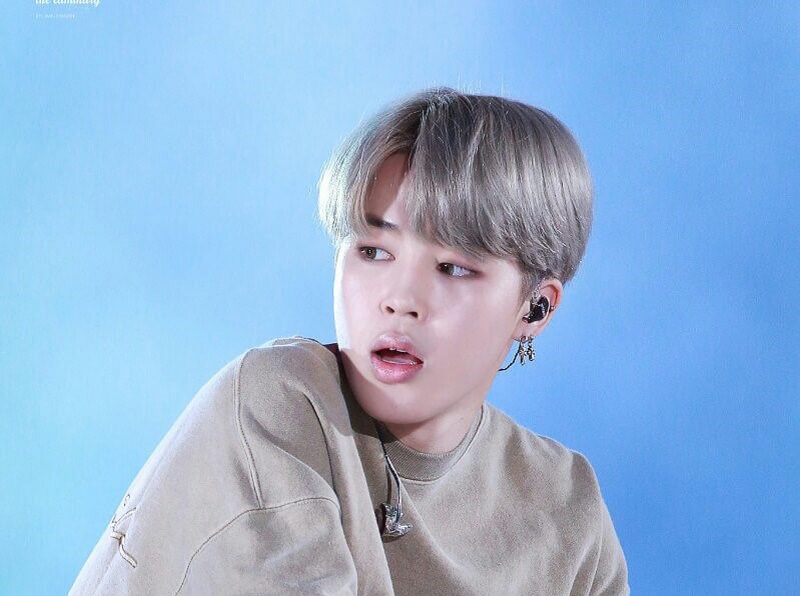 tóc máu khói nam đầu nấm