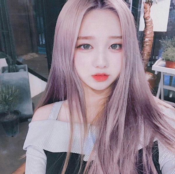 Tóc màu xám khói ánh tín