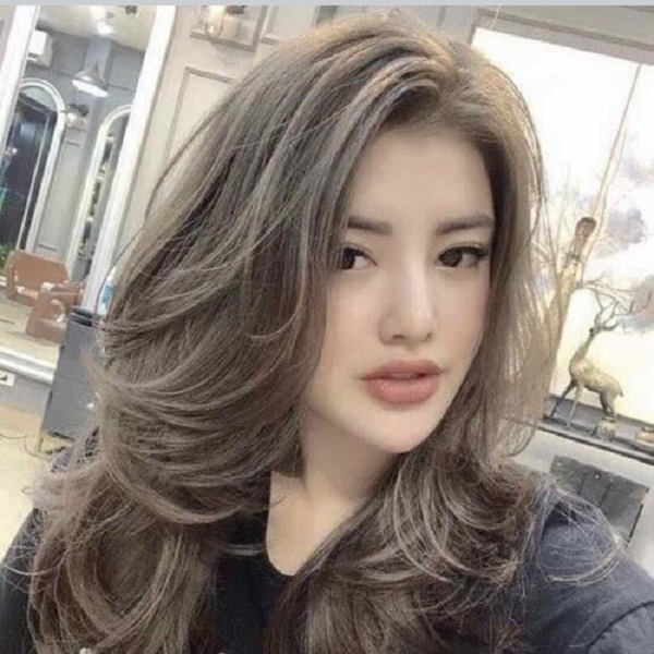 tóc màu xám khói