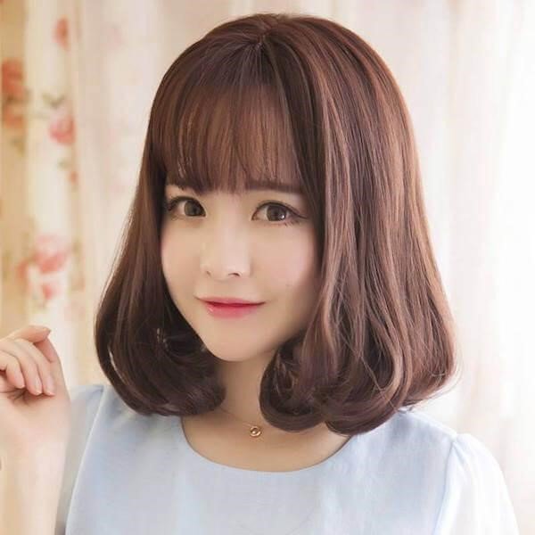 Tóc uốn chữ C mái bằng