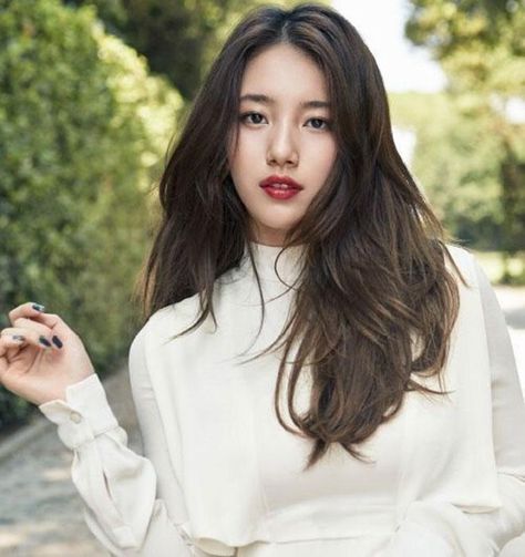 Nhuộm màu nâu rêu theo xu hướng hot nhất hiện nay.