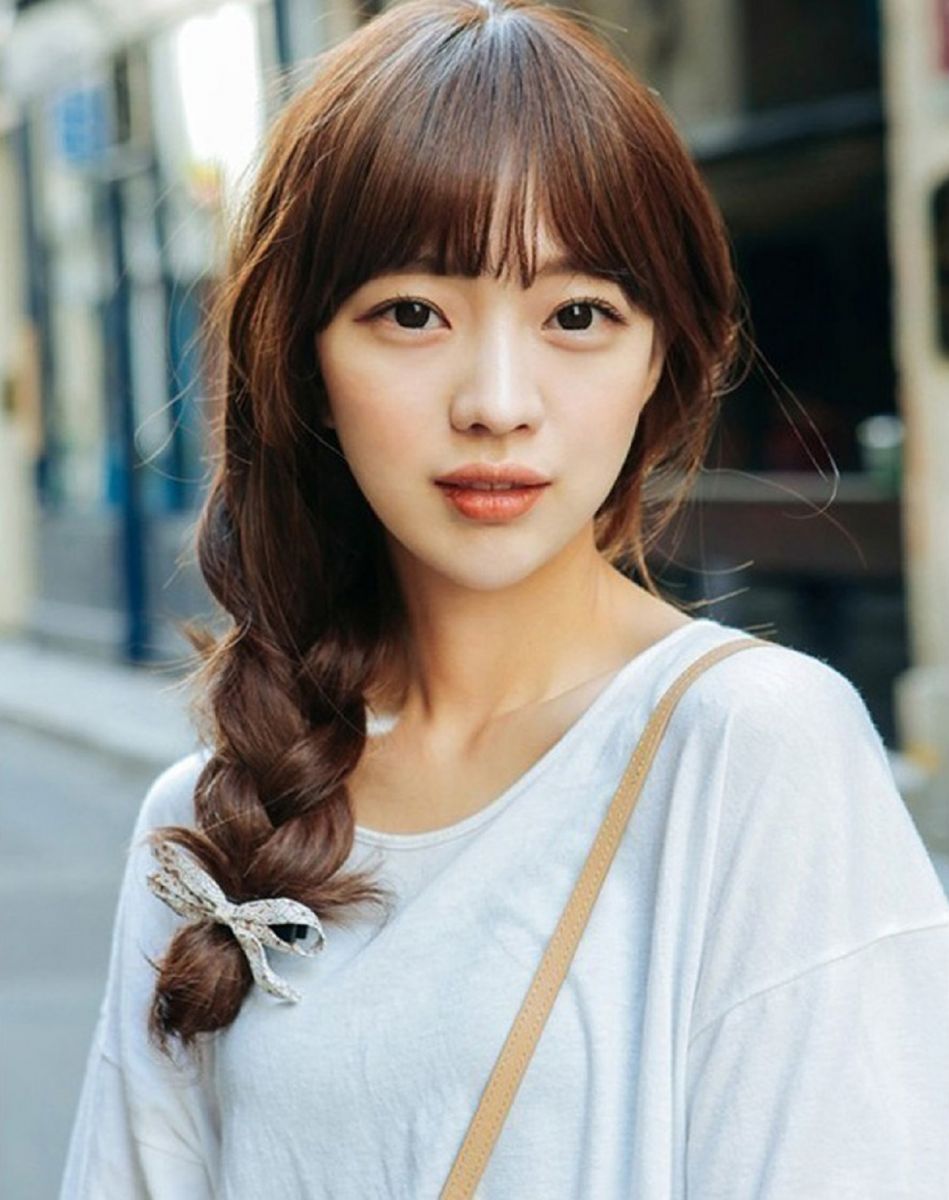 các kiểu tóc thắt bím đi dự tiệc