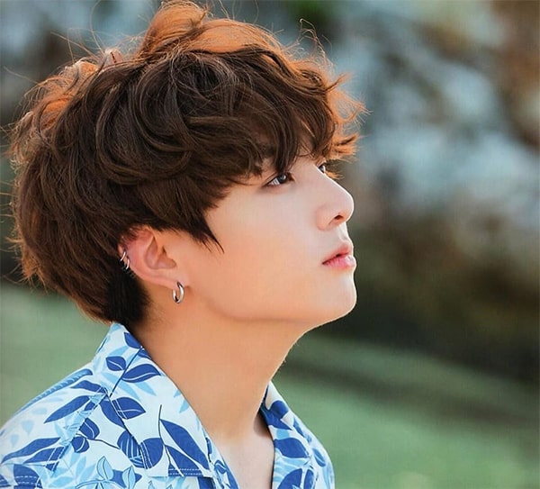 các kiểu tóc xoăn ngắn
