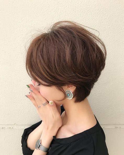 kiểu tóc bob piexe