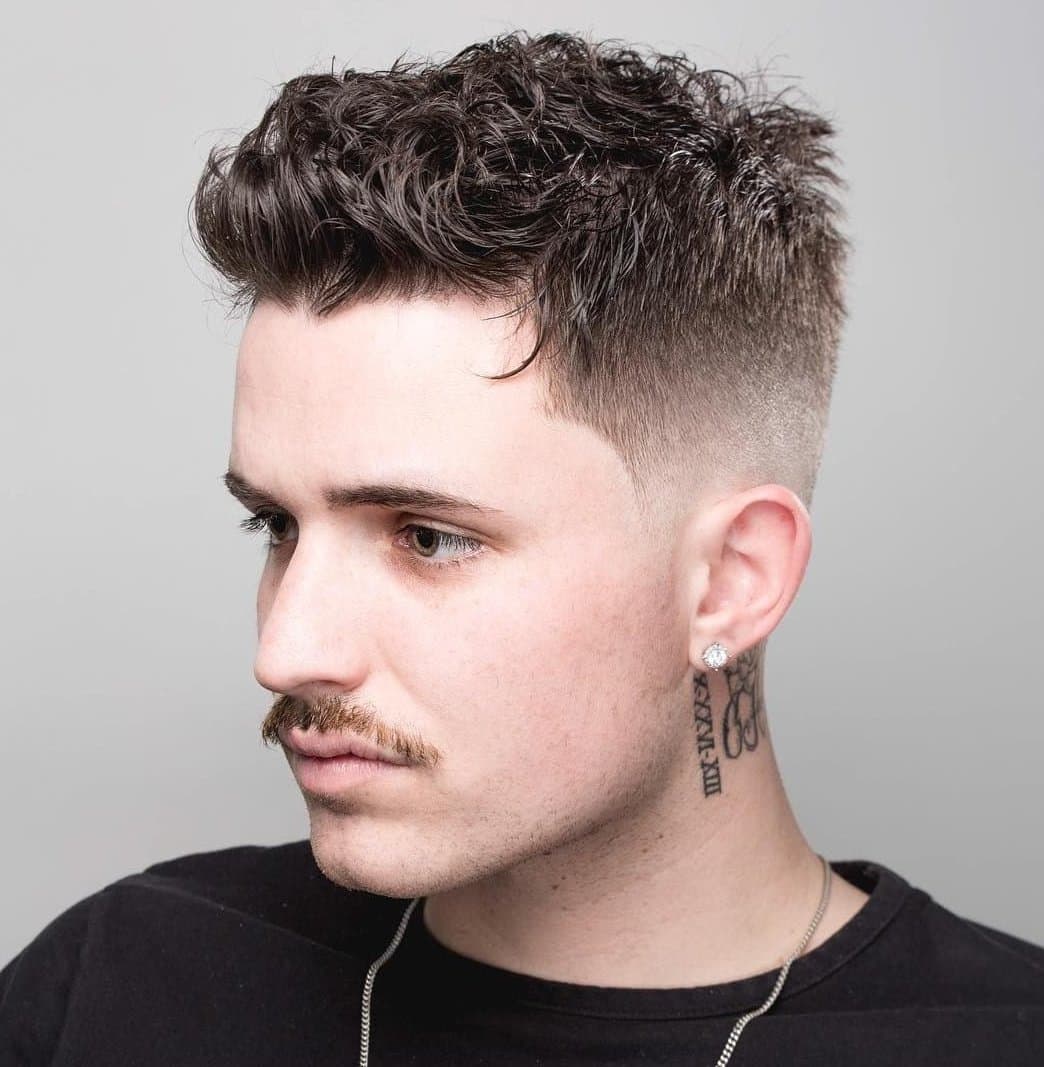 kiểu tóc cho nam tóc mỏng trán cao