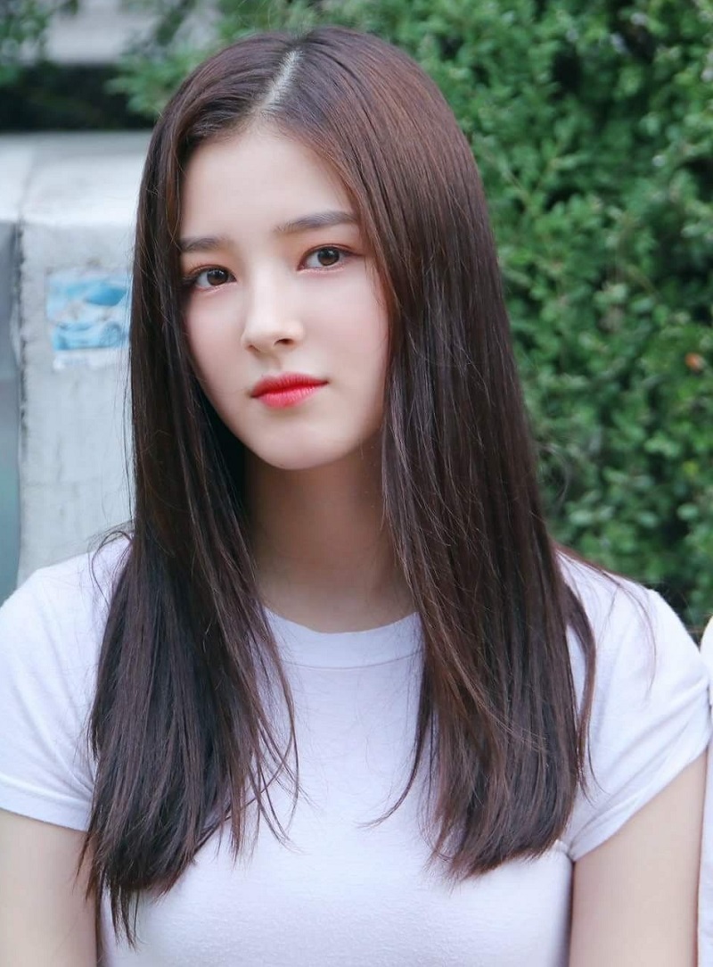 kiểu tóc ngang lưng thẳng 
