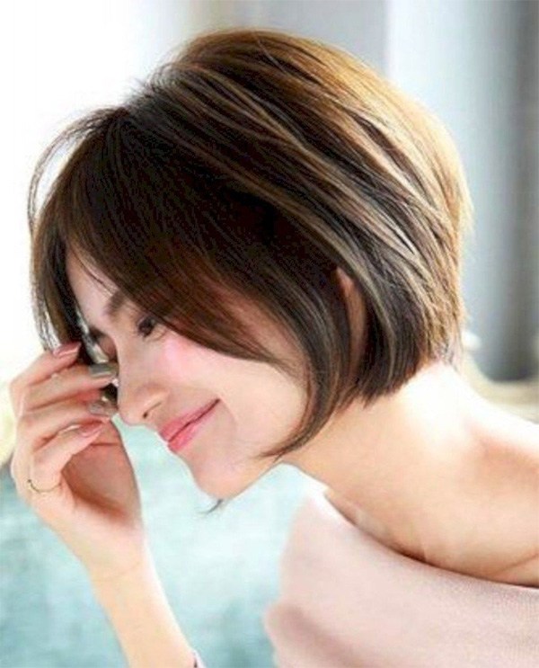 kiểu tóc nữ đẹp 2020 mặt tròn