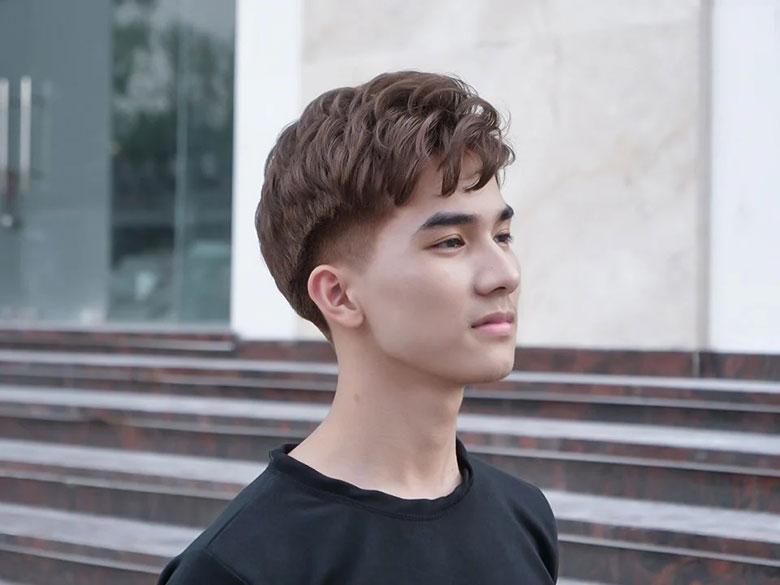 kiểu tóc side part uốn