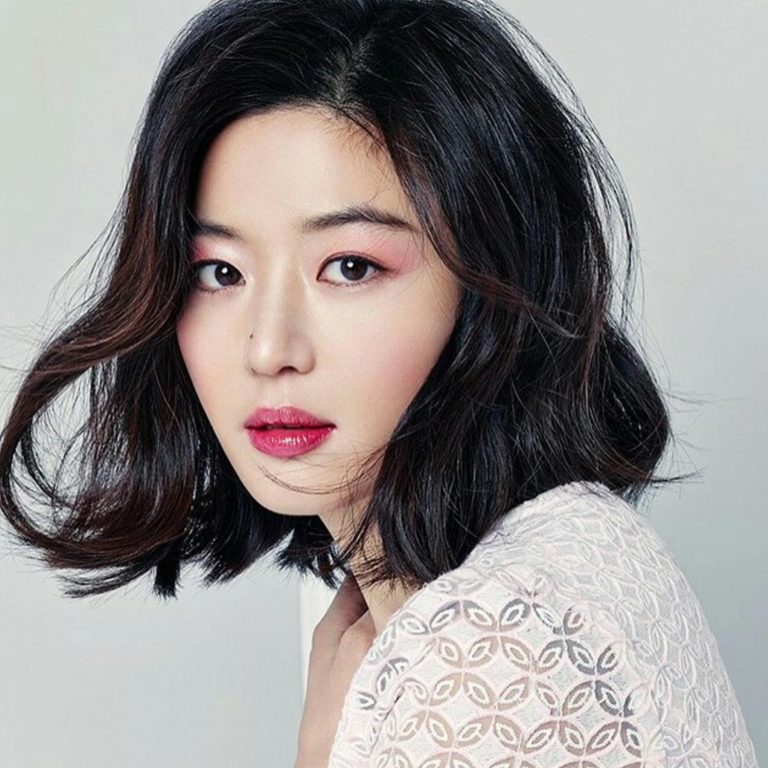 kiểu uốn tóc ngắn nữ