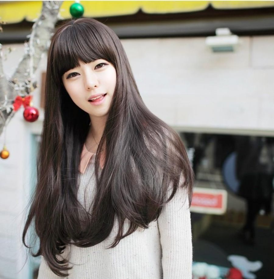 tóc thẳng dài mái ngang