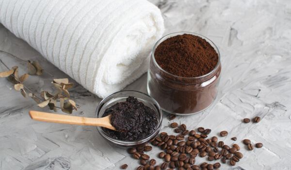 Cà phê có tác dụng gì với tóc? 7 cách làm mặt nạ tóc từ cà phê hiệu quả tại nhà