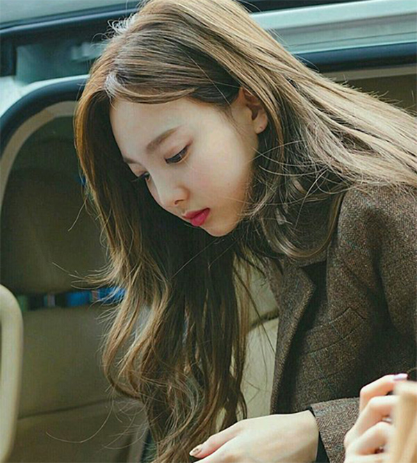 15 kiểu tóc giả màu nâu hạt dẻ không nhuộm tóc thật cho nữ được yêu thích nhất!