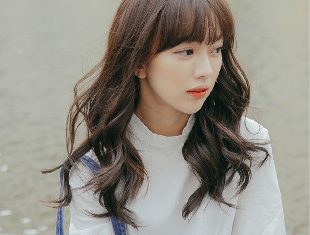 9+ Kiểu tóc ngang lưng đẹp nàng không nên bỏ qua