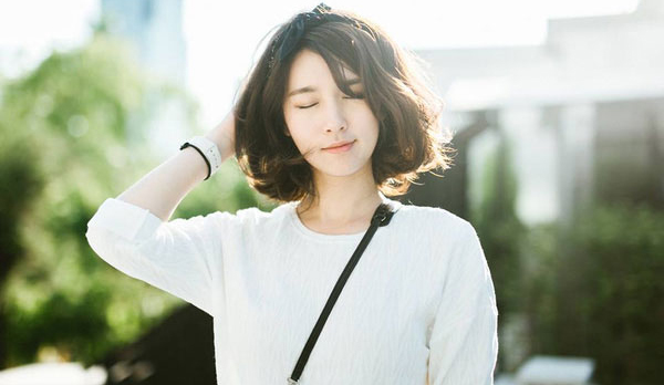 Cô nàng mặt dài để tóc gì để “nâng cấp” nhan sắc hiệu quả? 