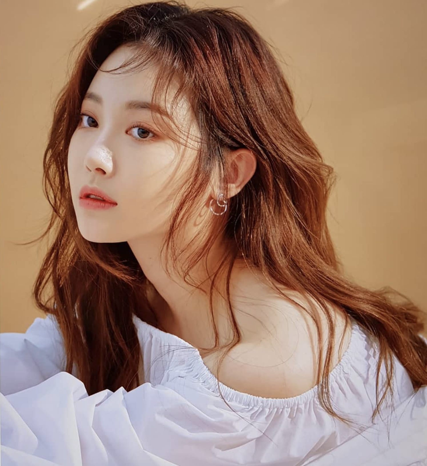 Top 10 kiểu tóc nhuộm màu đồng hot nhất hiện nay