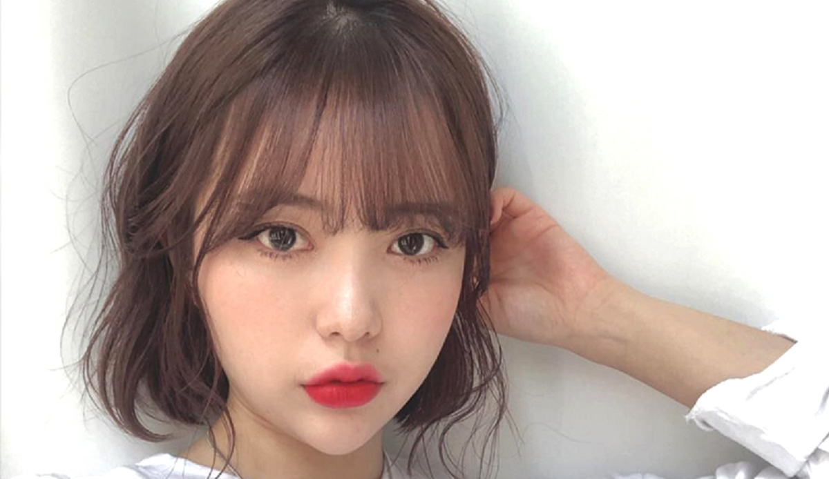 Trán cao để tóc gì? 4 kiểu tóc cho nàng có trán cao